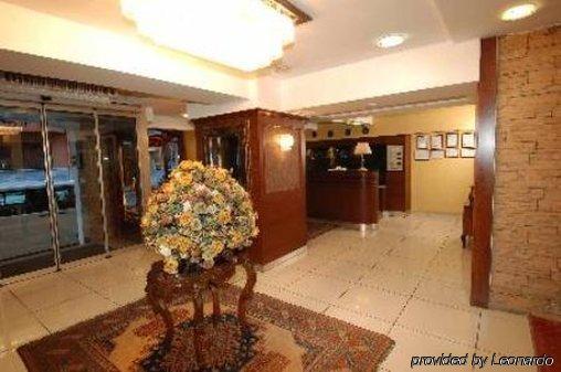 Mina - Special Category Otel