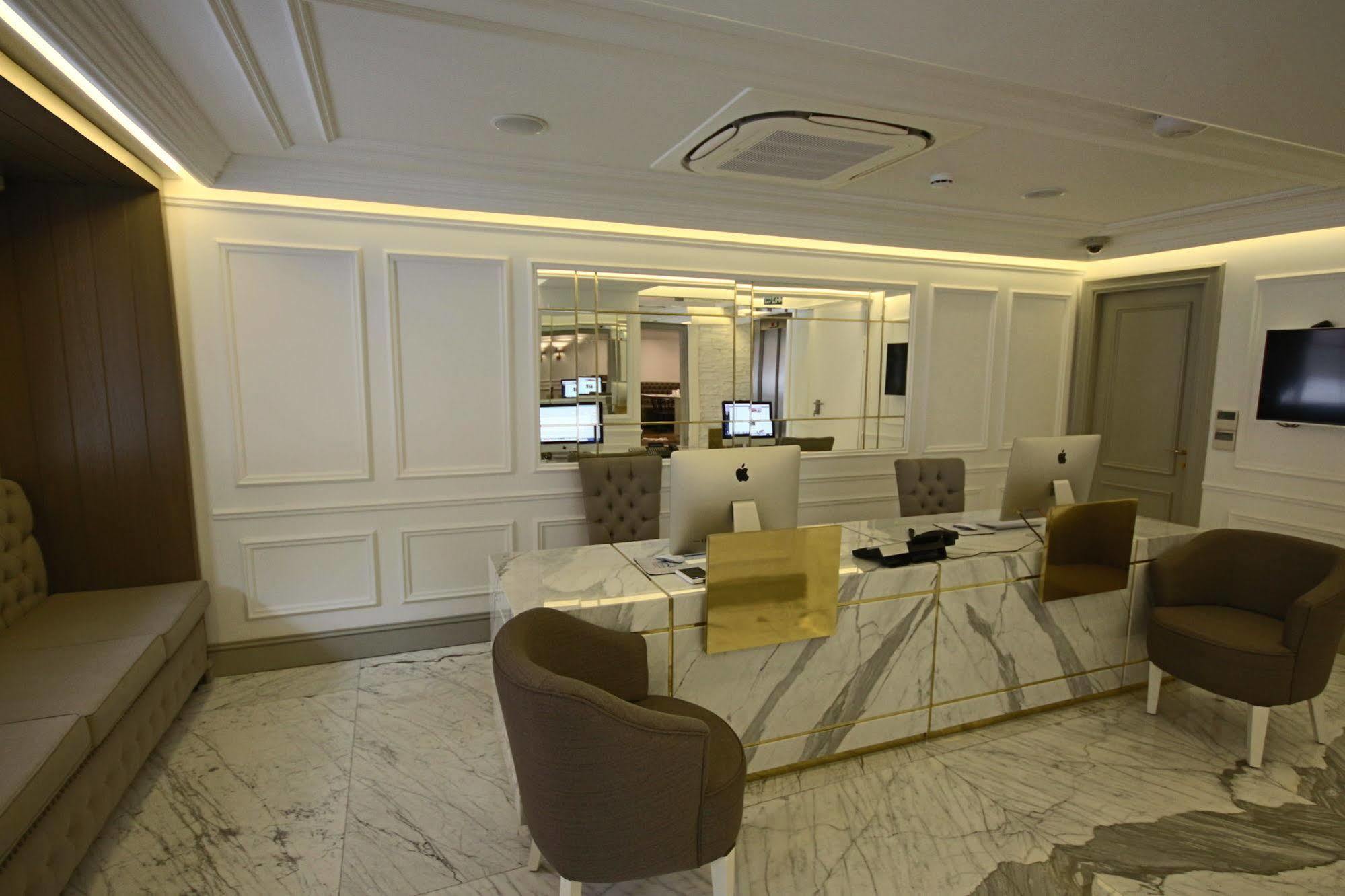 Mina - Special Category Otel